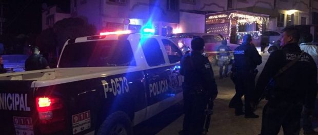 Ataque armado en un restaurante de Tijuana: un policía muerto y otro herido