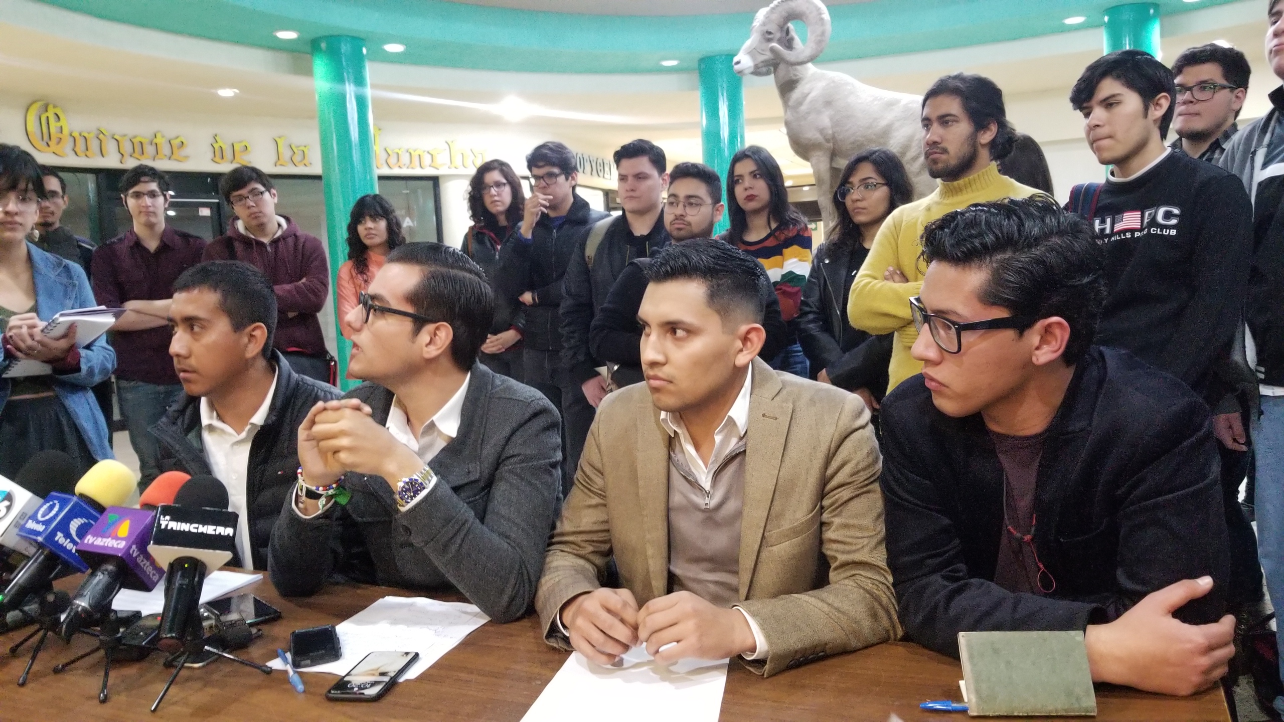 «No debemos quedarnos callados, sí habrá marcha en Tijuana y Mexicali» anuncian estudiantes de UABC