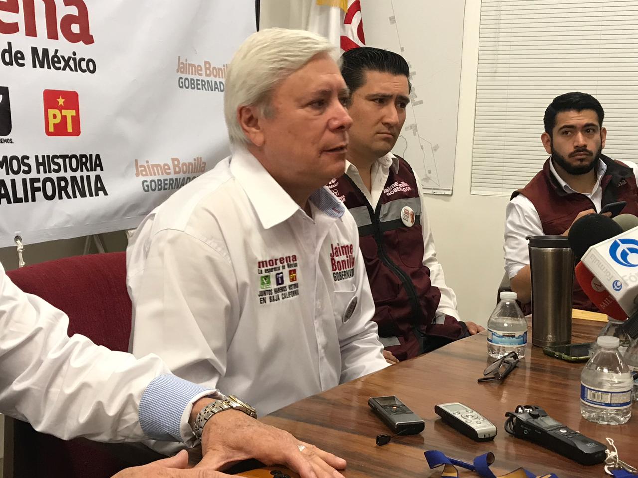 Impagable deuda pública de BC, señala Jaime Bonilla quien asegura que no enjuiciará a Kiko Vega