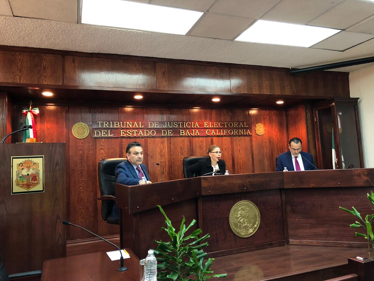 Vuelve Tribunal Electoral a ampliar periodo de gubernatura; Magistrados dan la razón a Bonilla