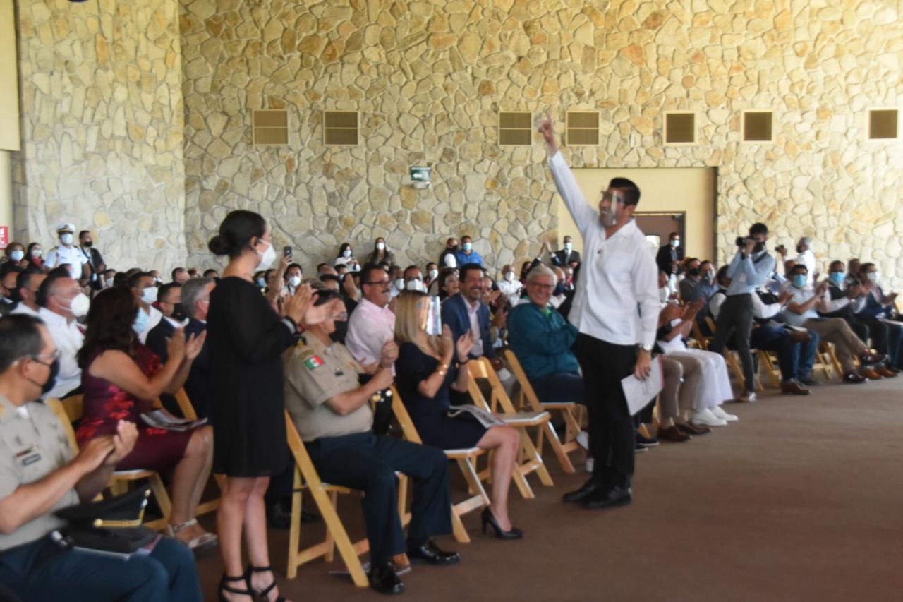 Presentó el alcalde Armando Ayala su primer Informe de Gobierno 