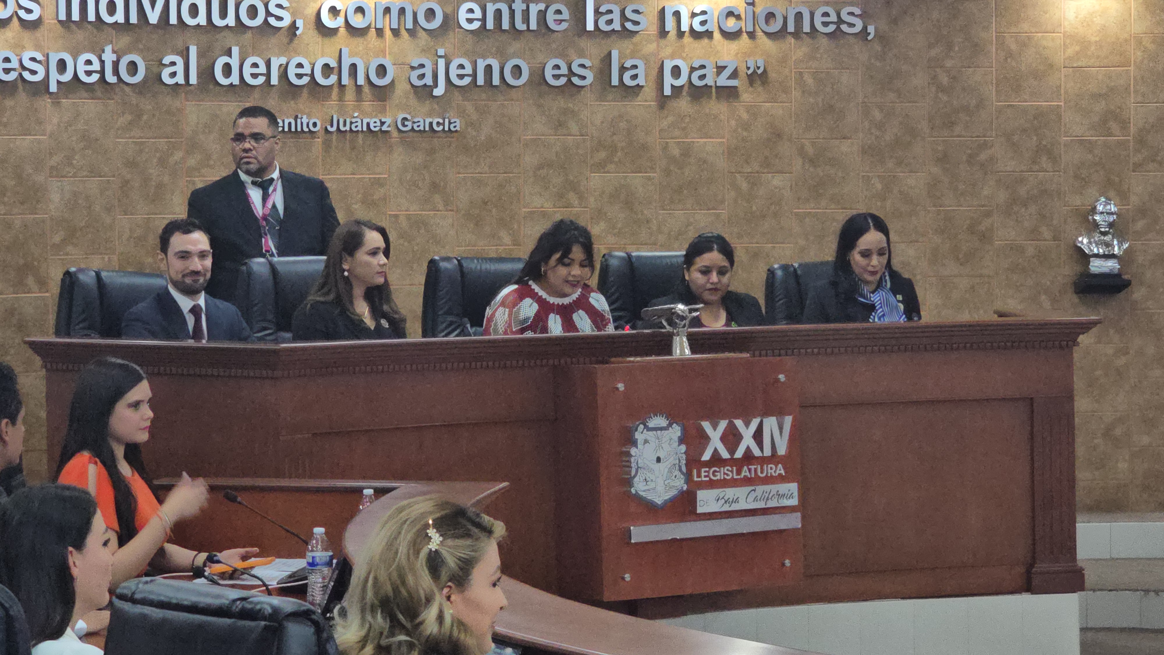 HISTÓRICA MESA DIRECTIVA DEL CONGRESO DE BC: Una diputada indígena como presidenta y un diputado de la diversidad sexual como secretario