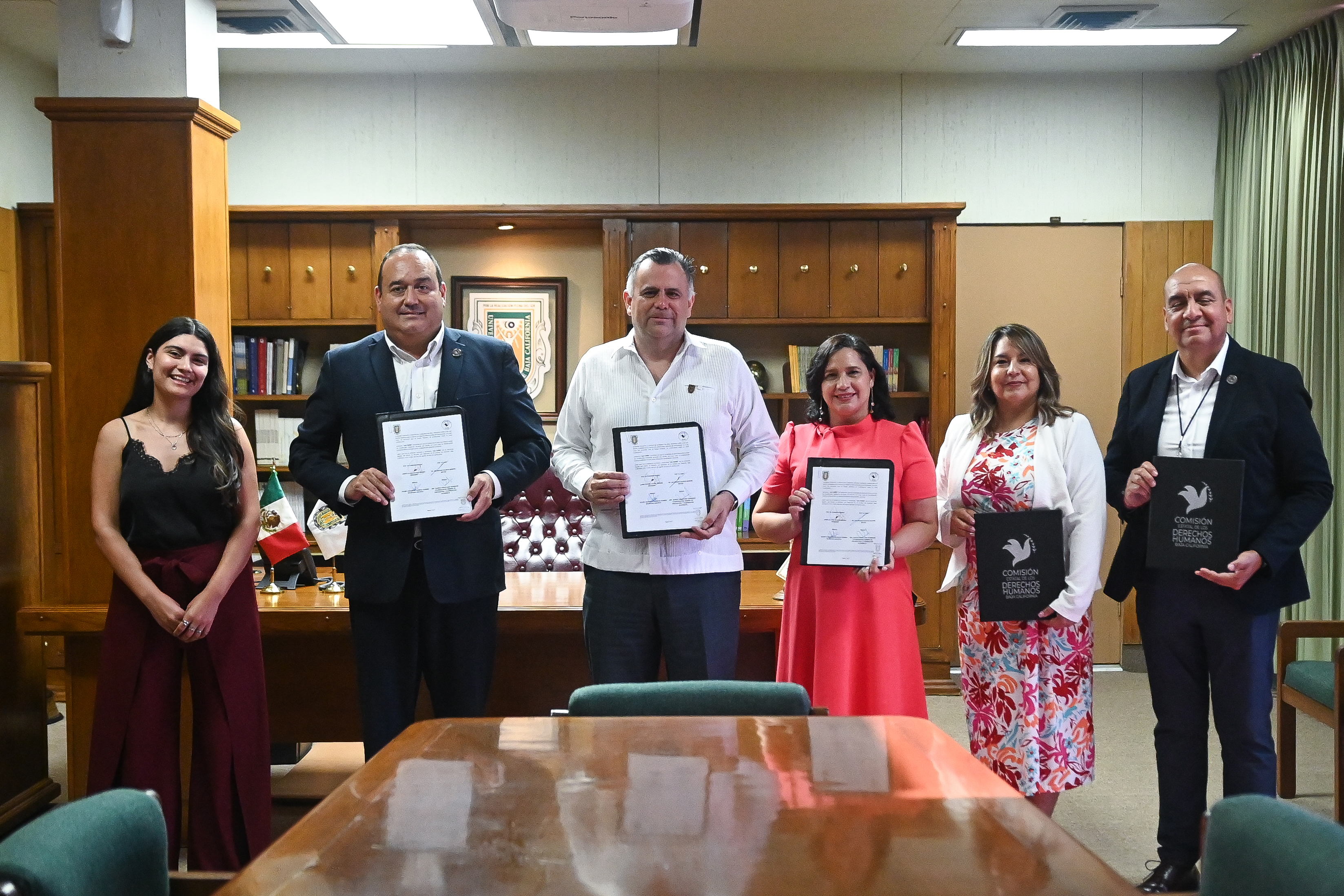 UABC y la CEDHBC firmaron convenio para promover la cultura de los derechos humanos