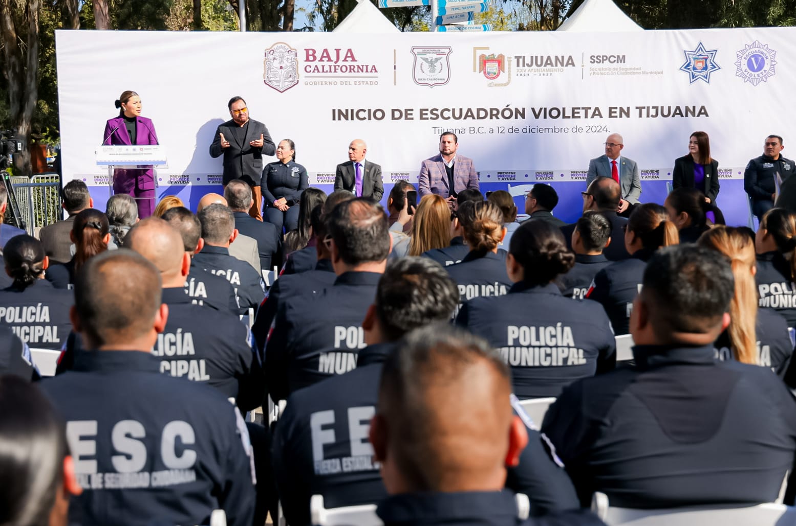 Gobernadora Marina del Pilar pone en marcha el Escuadrón Violeta en Tijuana