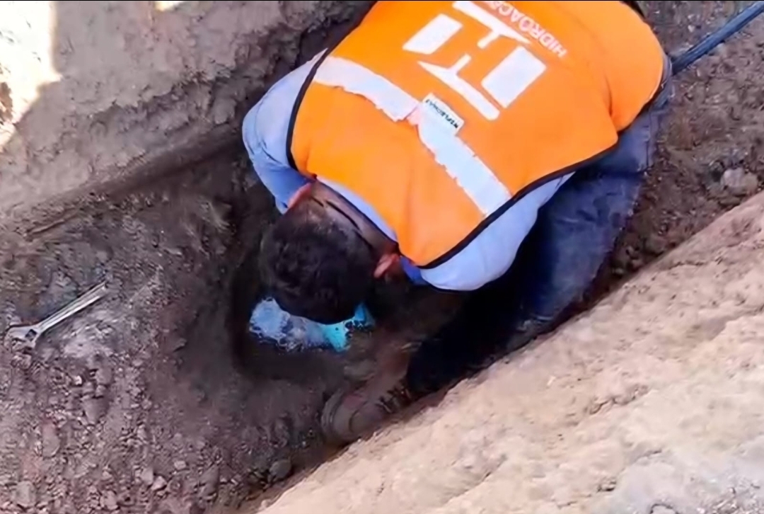 Dotan de agua potable a colonia de Mexicali