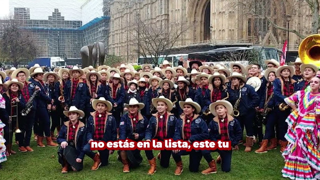 Ex Alumnos de la Banda de Música de la Secundaria 50  exhiben corrupción en viaje a Londres (video)