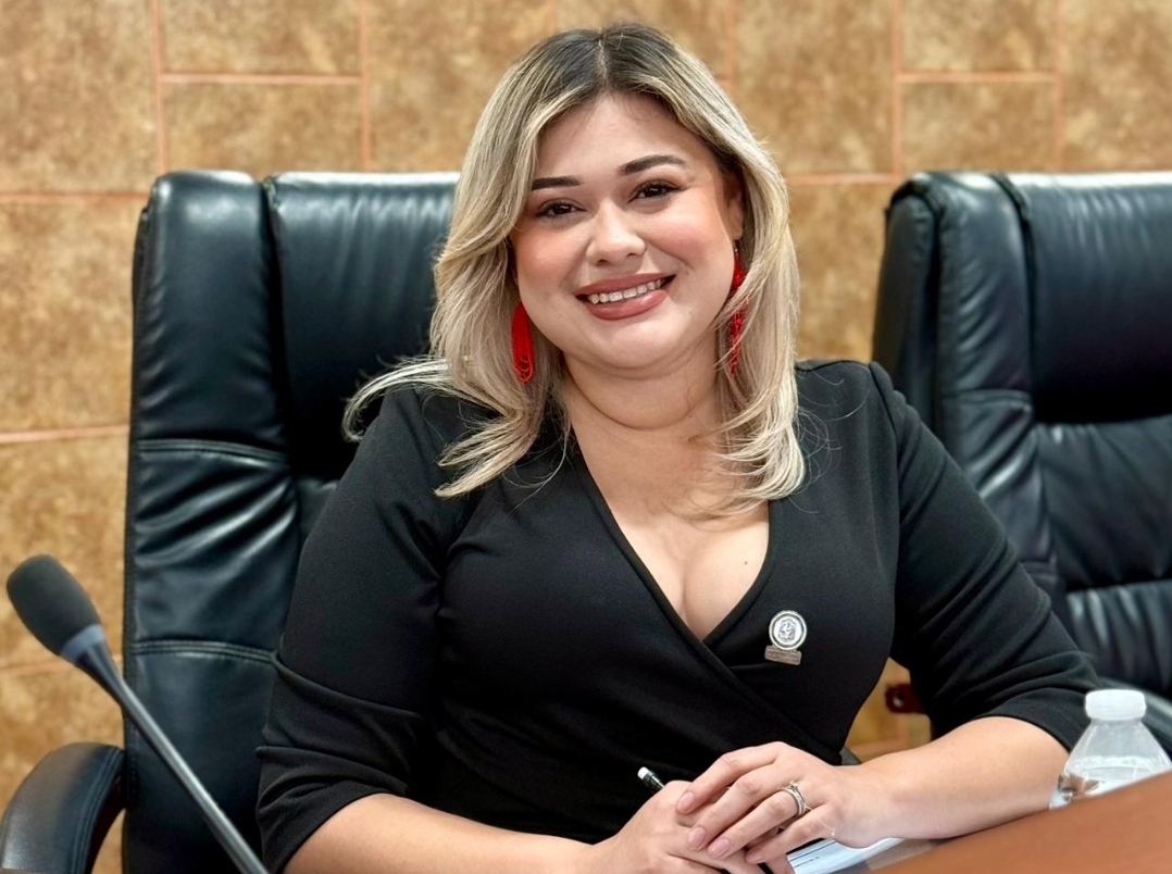 Dip. Michelle Tejeda busca garantizar asientos preferentes a estudiantes con discapacidad visual