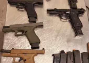 Detienen a mujer de EU al traficar armas de fuego hacia México por Mexicali