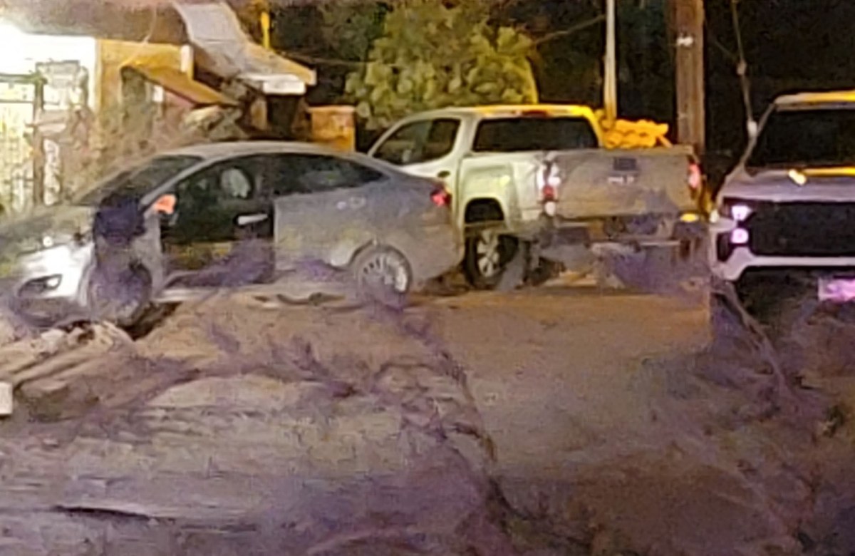 Acribillan a policía de la FESC y a su pareja sentimental en Mexicali