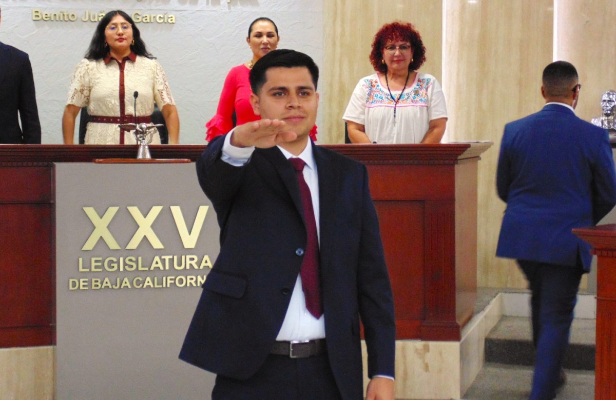 Solicita licencia diputado Ramón Vázquez; Busca la Secretaría del Ayuntamiento de Tijuana