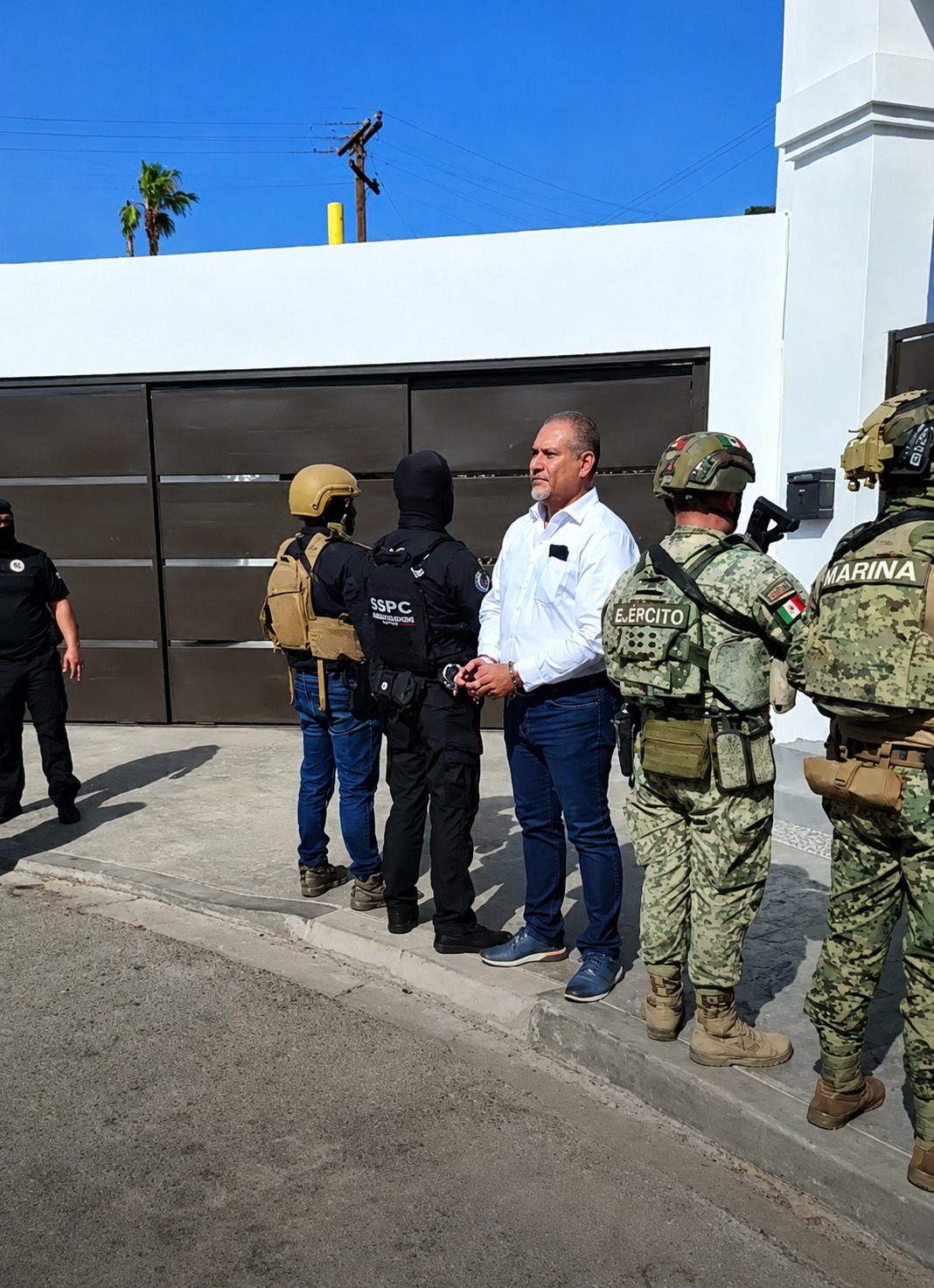 Venganza de fiscala María Elena Andrade, acusa Pedro Ariel Mendivil