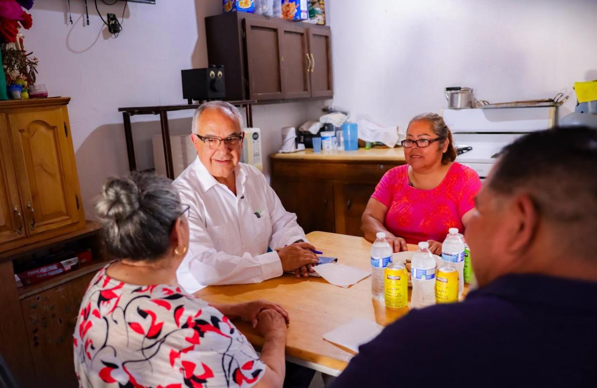 Encabeza Alfredo Álvarez asamblea informativa en Playas de Rosarito