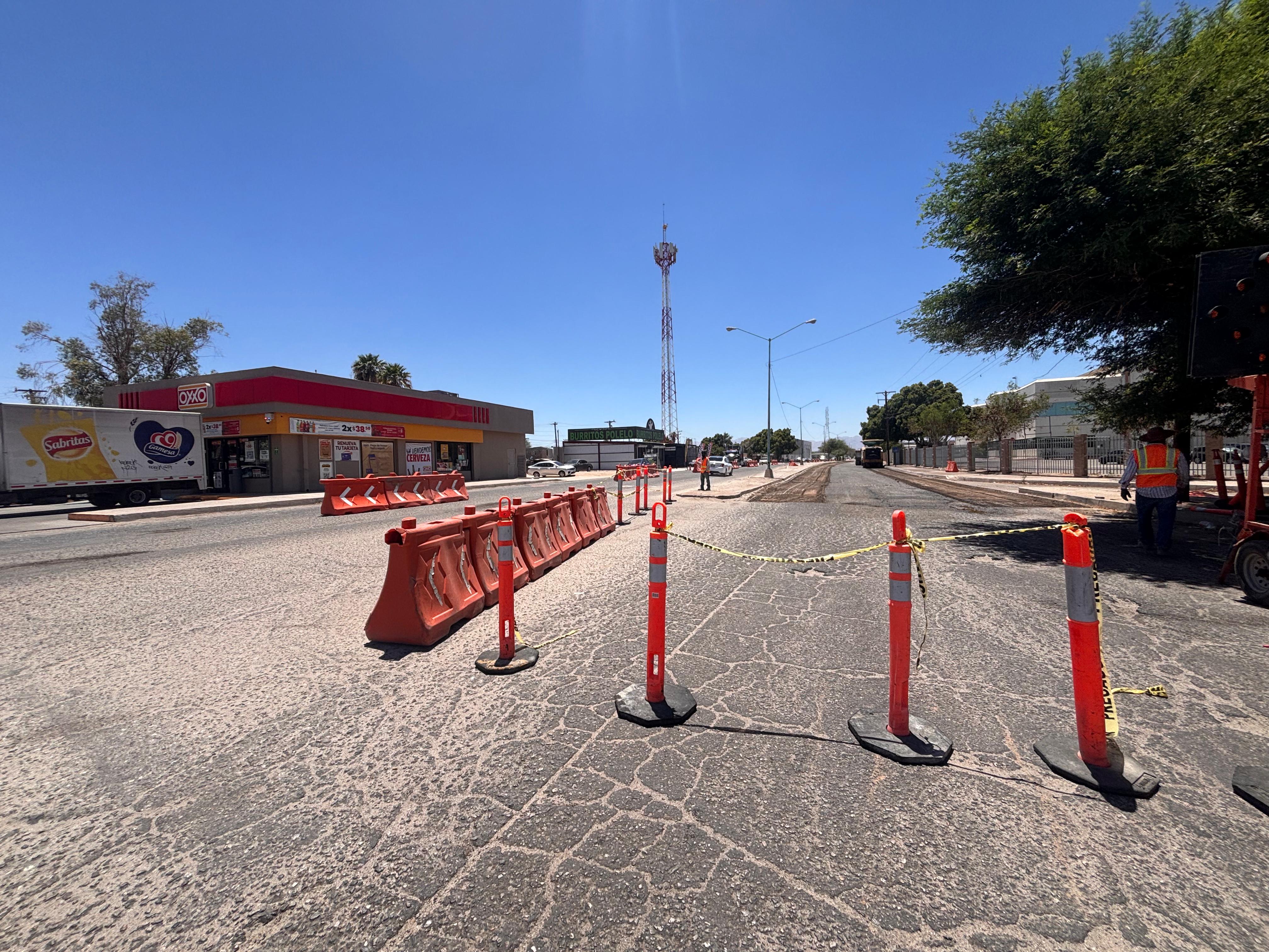 Gobierno Municipal inicia trabajos en Calzada Robledo Industrial