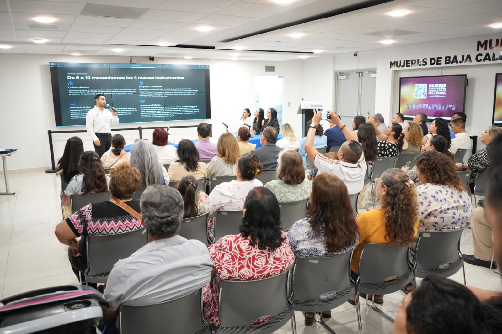 Presentan Reforma a la Ley de Participación Ciudadana tras realización de foros