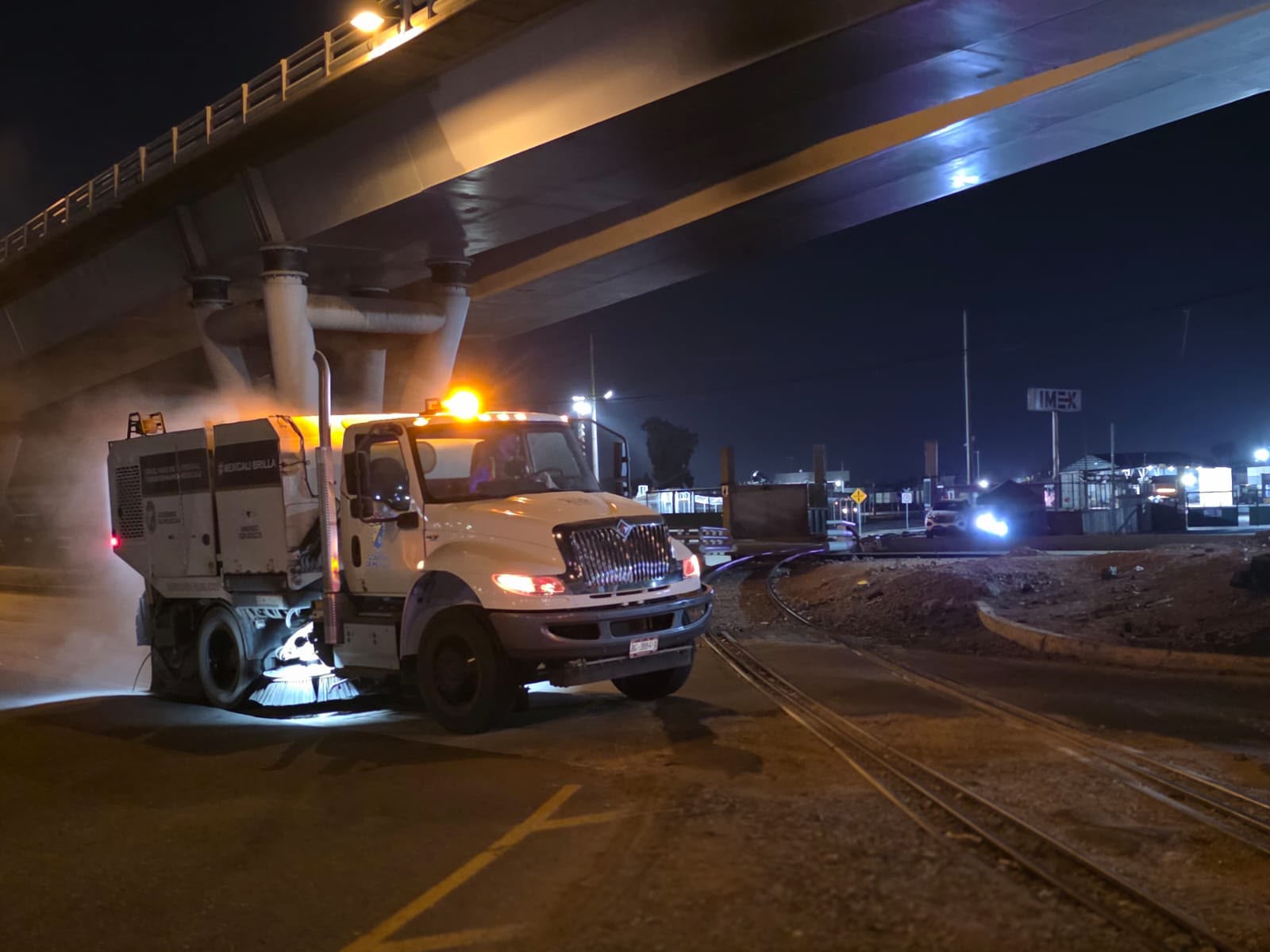 Realiza Gobierno de Mexicali limpieza después de la tormenta