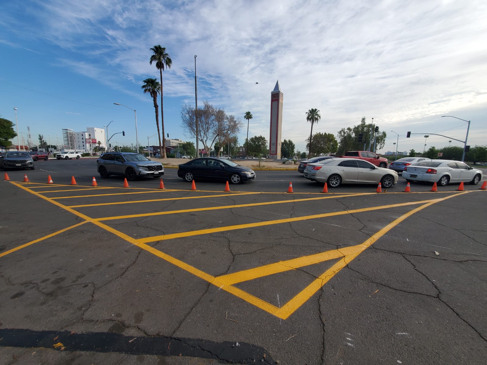 GOBIERNO DE MEXICALI FORTALECE LA SEGURIDAD Y MOVILIZACIÓN VIAL CON 78 TRABAJOS DE SEÑALAMIENTO EN 21 COLONIAS
