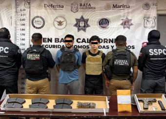 Capturan con arma a sicarios de Los Rusos