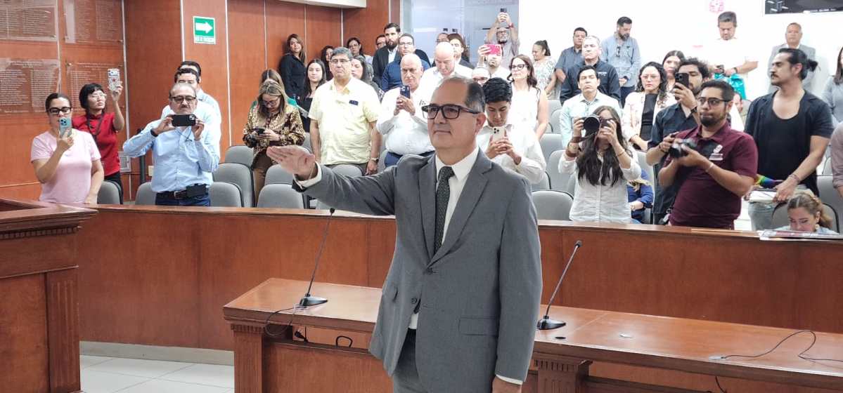 Confirman a Arnulfo Zárate como auditor Superior de BC